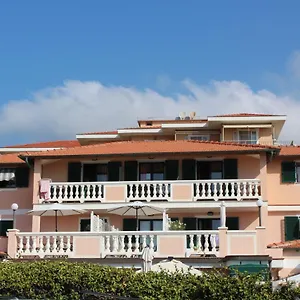 3* Aparthotel Del Prado